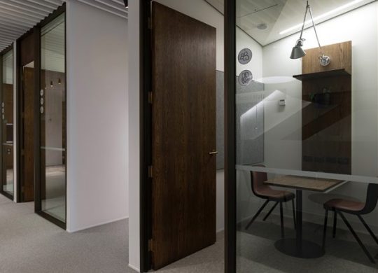 2A4A0772-94-web-4-690x460