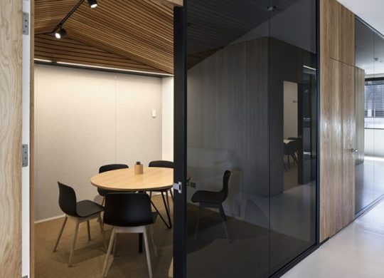 E-Series-105-1a-1-684x460