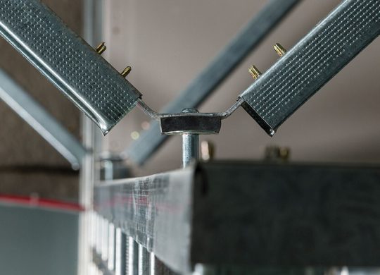 Tracklok_web_hero_home4 (1)